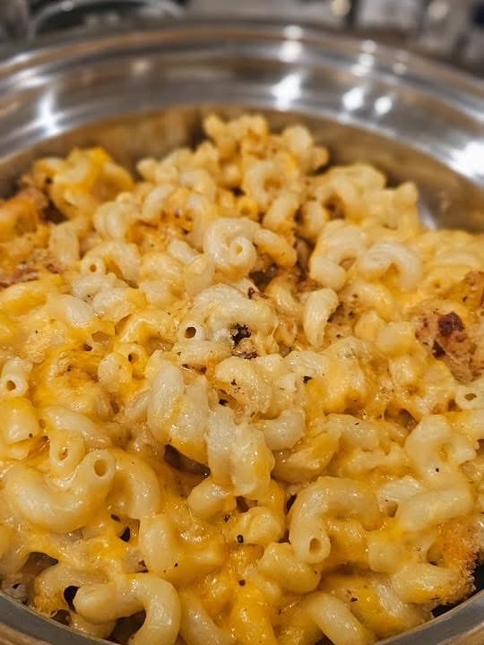 Mac and cheese catering side