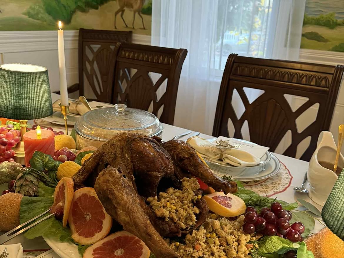 Thanksgiving table catered by Big Mil's Catering